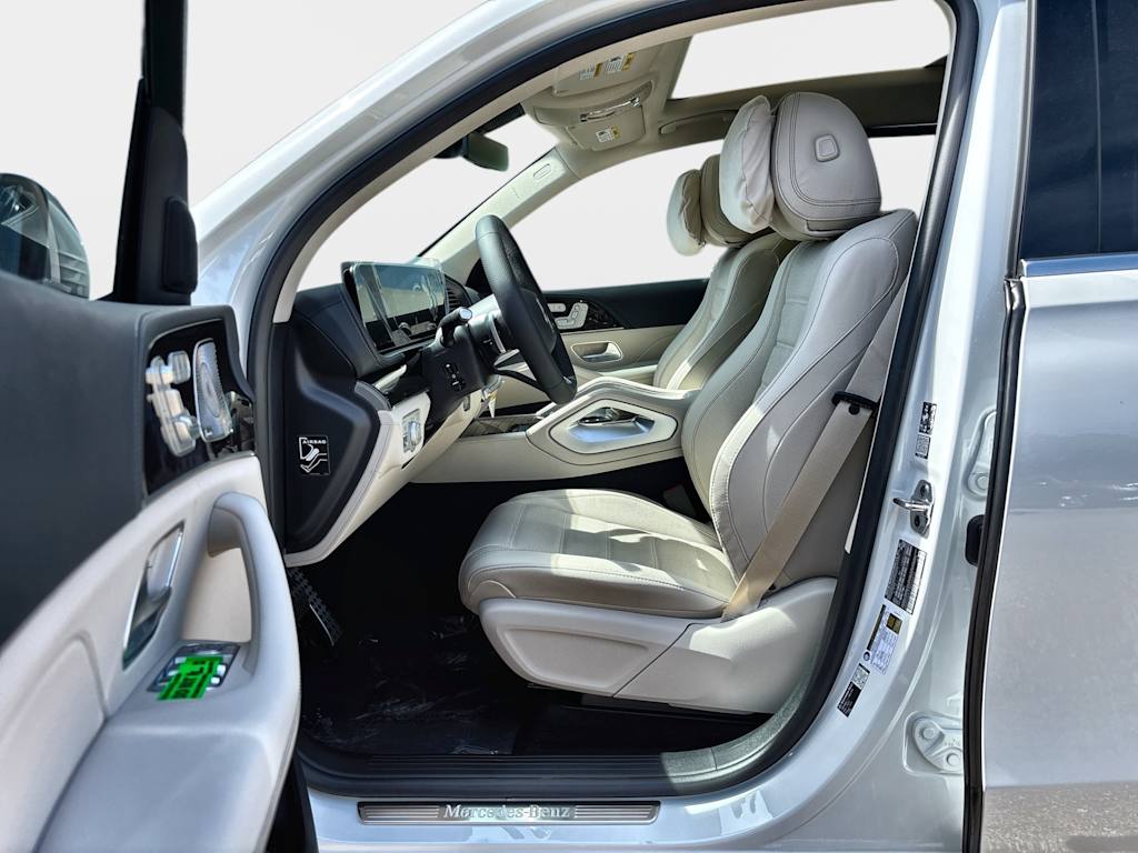 Thumbnail: 2026 Mercedes-Benz GLS - 11