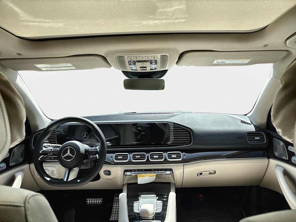 Thumbnail: 2026 Mercedes-Benz GLS - 2