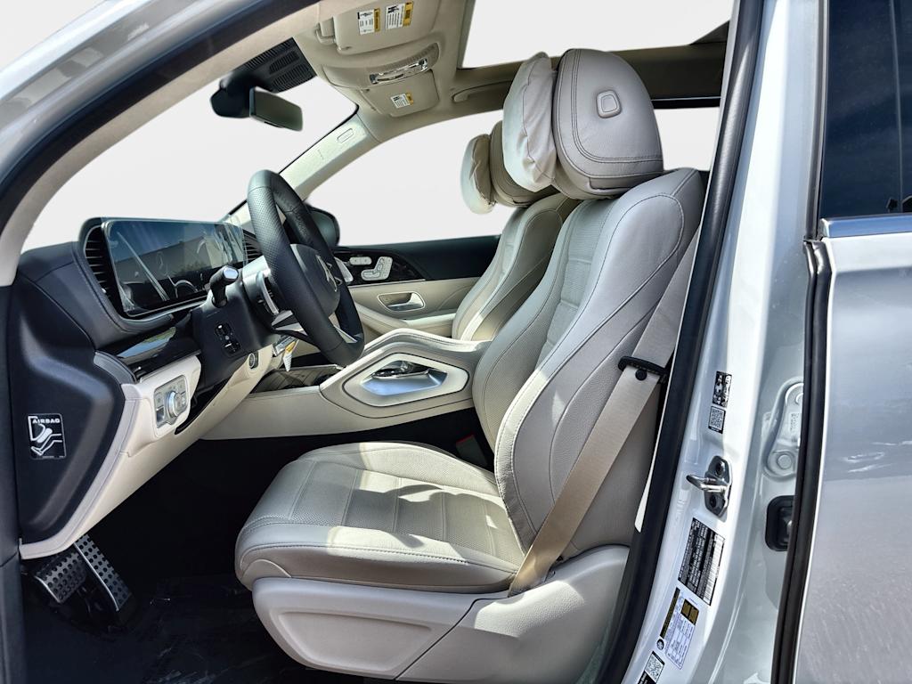 Thumbnail: 2026 Mercedes-Benz GLS - 12