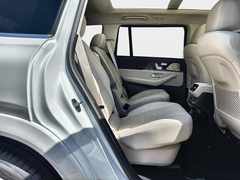 Thumbnail: 2026 Mercedes-Benz GLS - 25