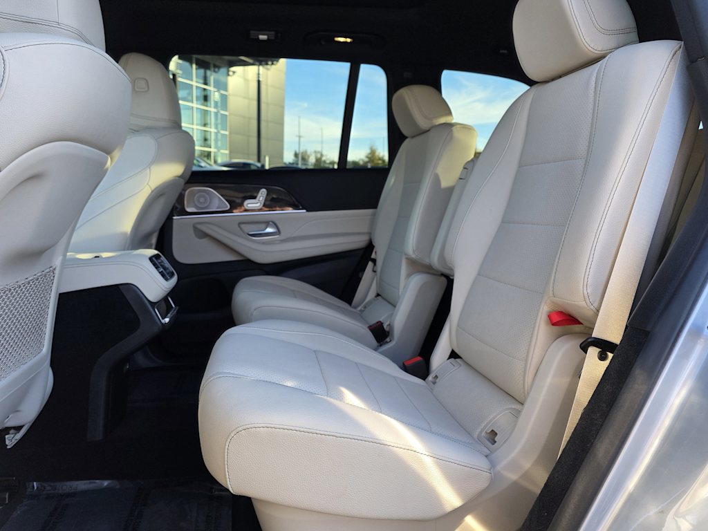 Thumbnail: 2025 Mercedes-Benz GLS - 10