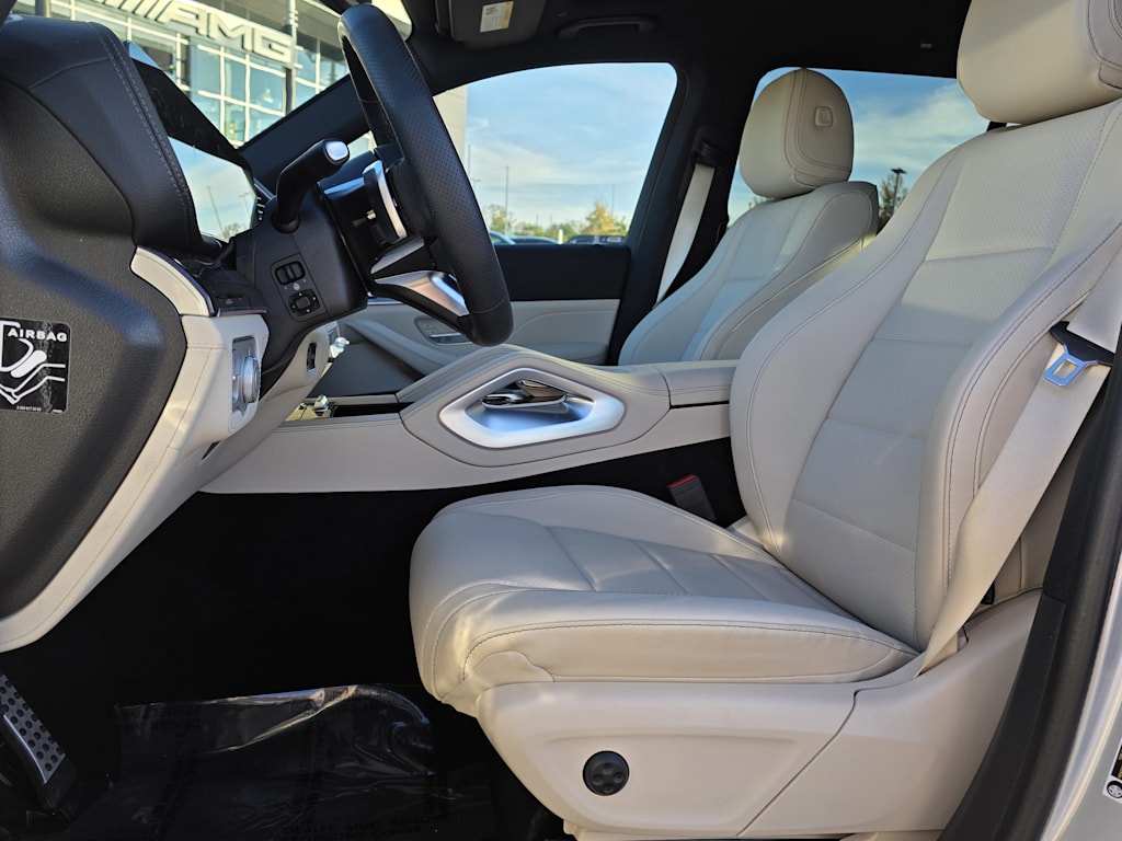 Thumbnail: 2025 Mercedes-Benz GLS - 9