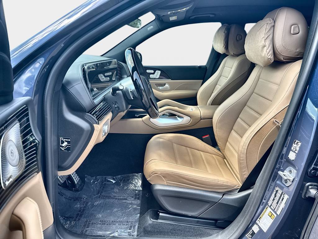 Thumbnail: 2026 Mercedes-Benz GLS - 11