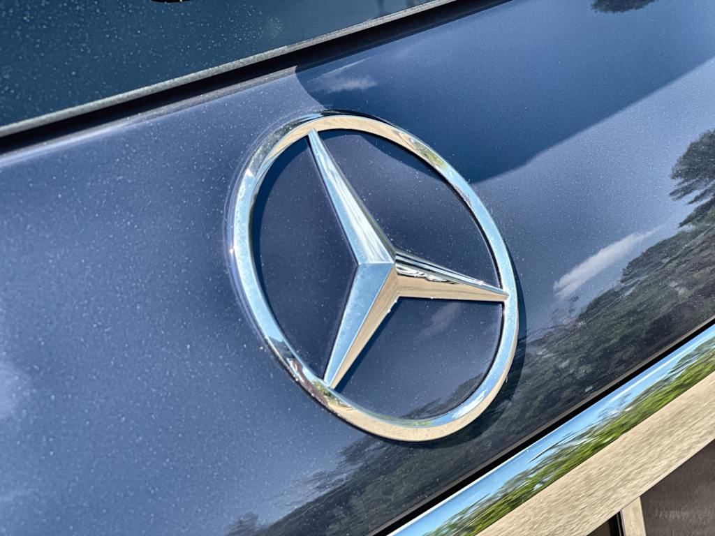 Thumbnail: 2026 Mercedes-Benz GLS - 23