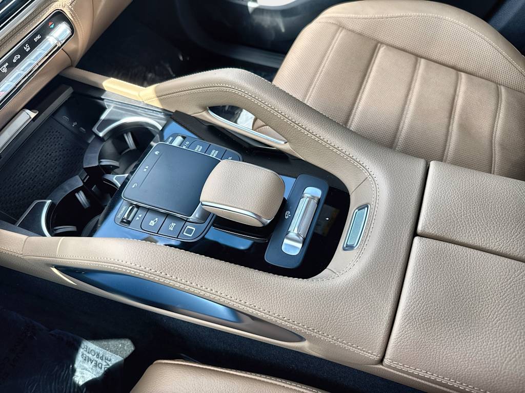 Thumbnail: 2026 Mercedes-Benz GLS - 15