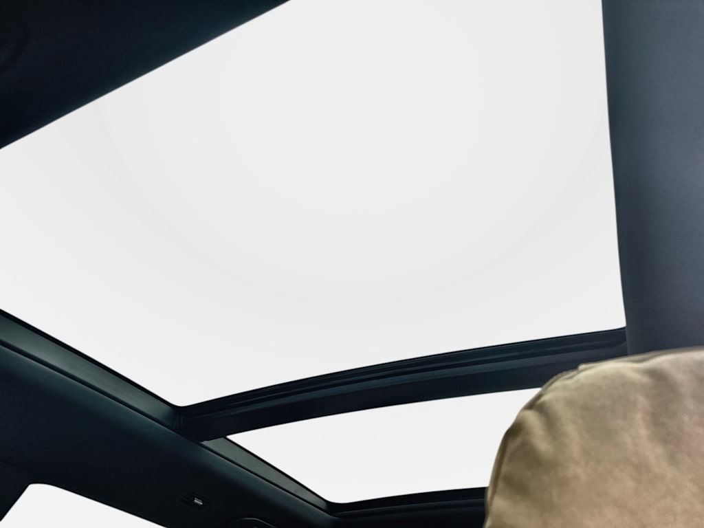 Thumbnail: 2026 Mercedes-Benz GLS - 28