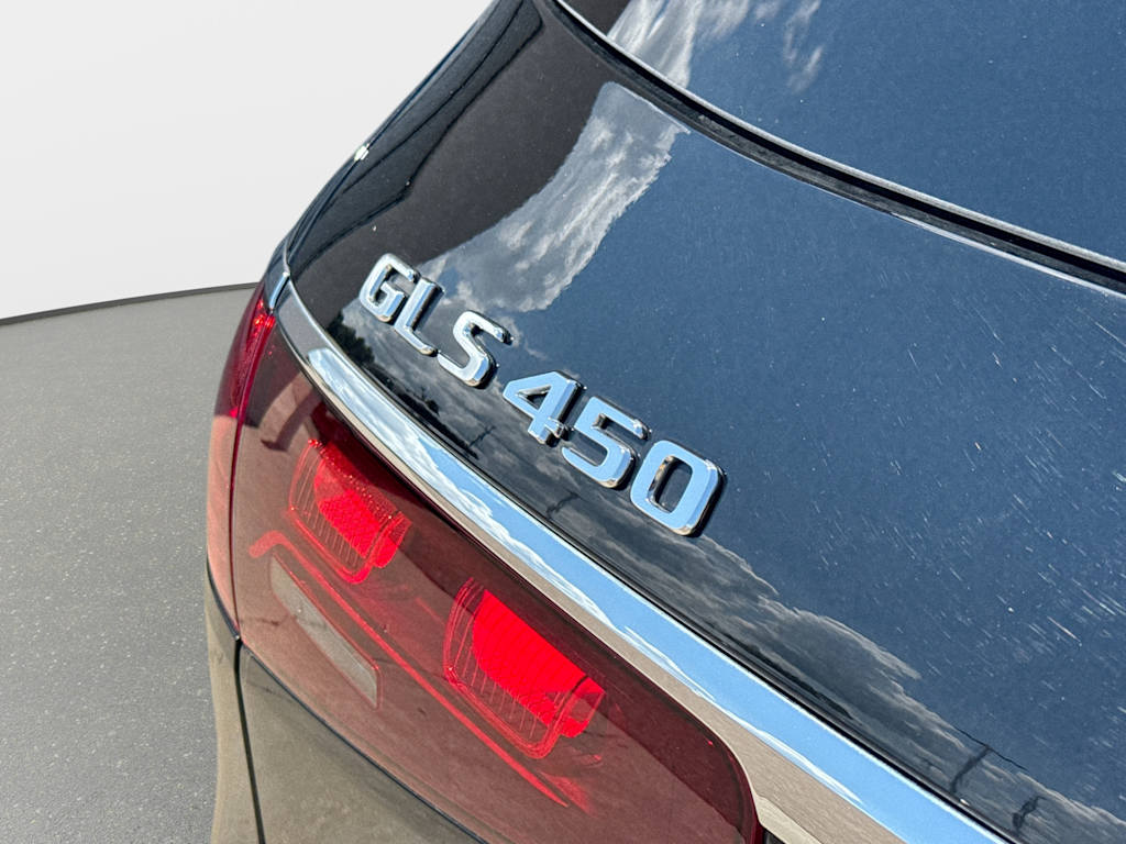 Thumbnail: 2026 Mercedes-Benz GLS - 7