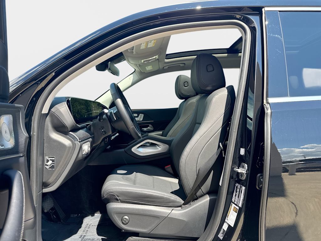 Thumbnail: 2026 Mercedes-Benz GLS - 11