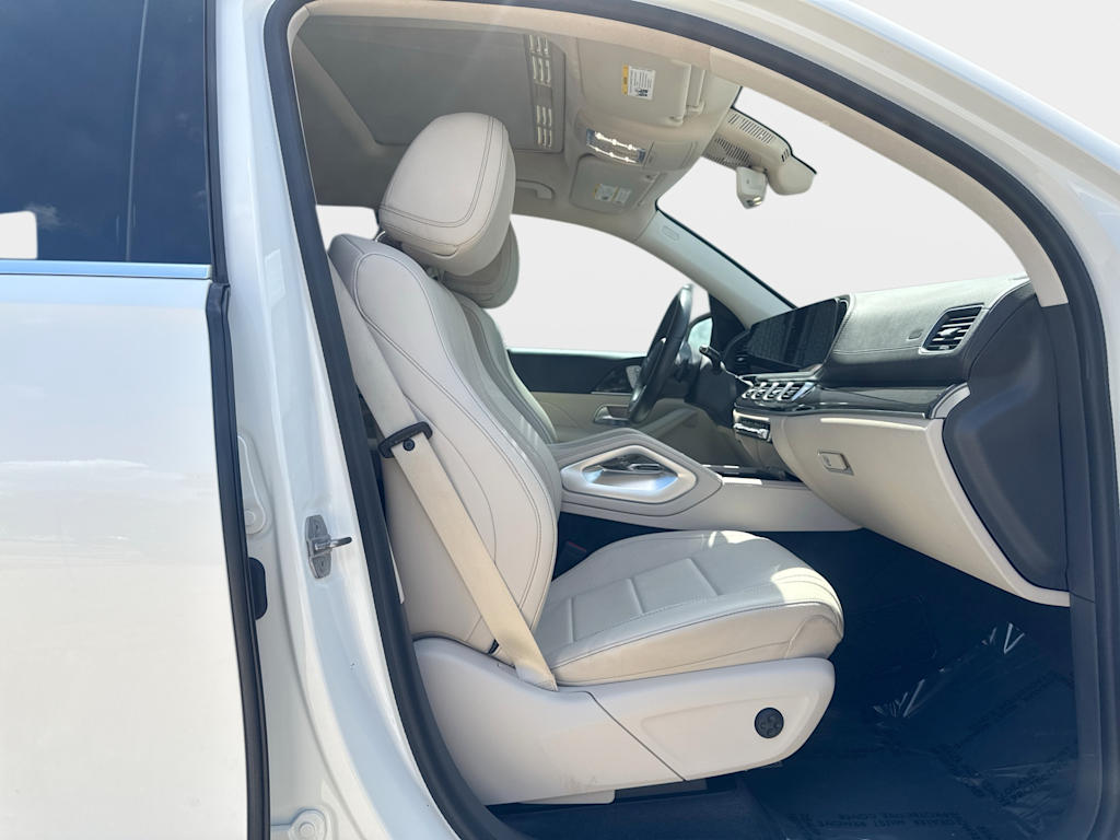 Thumbnail: 2020 Mercedes-Benz GLS - 23