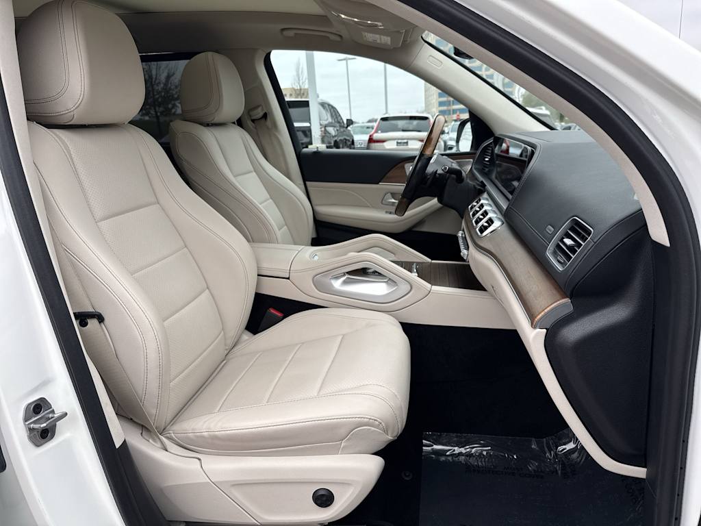 Thumbnail: 2022 Mercedes-Benz GLS - 27