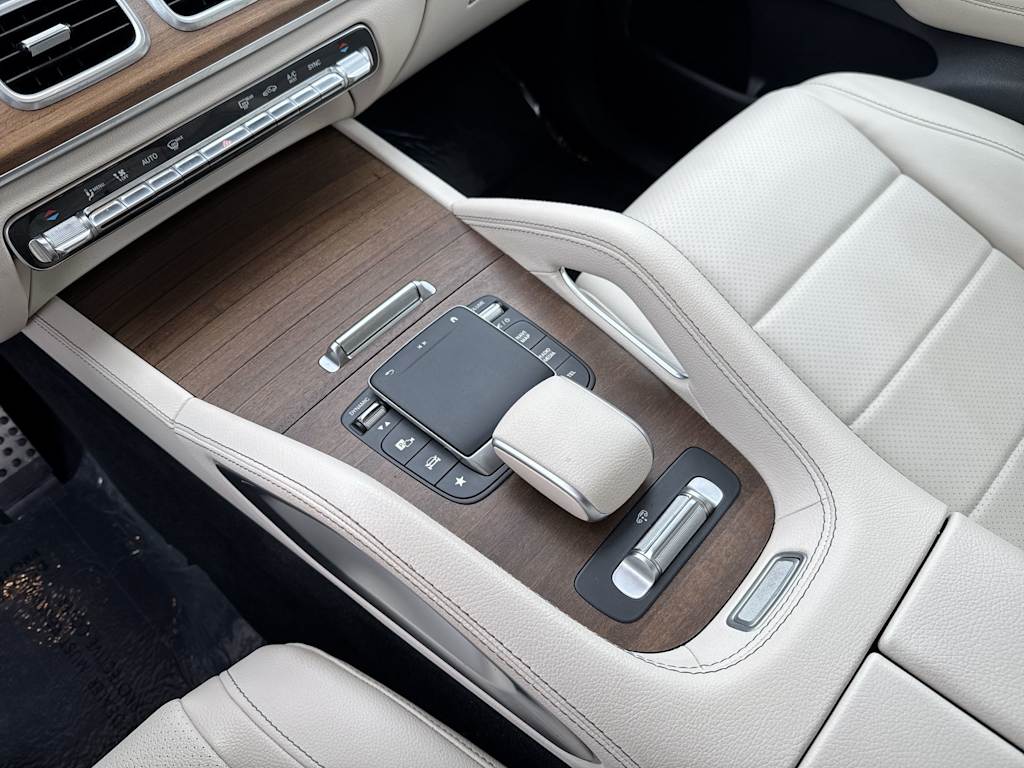 Thumbnail: 2022 Mercedes-Benz GLS - 15