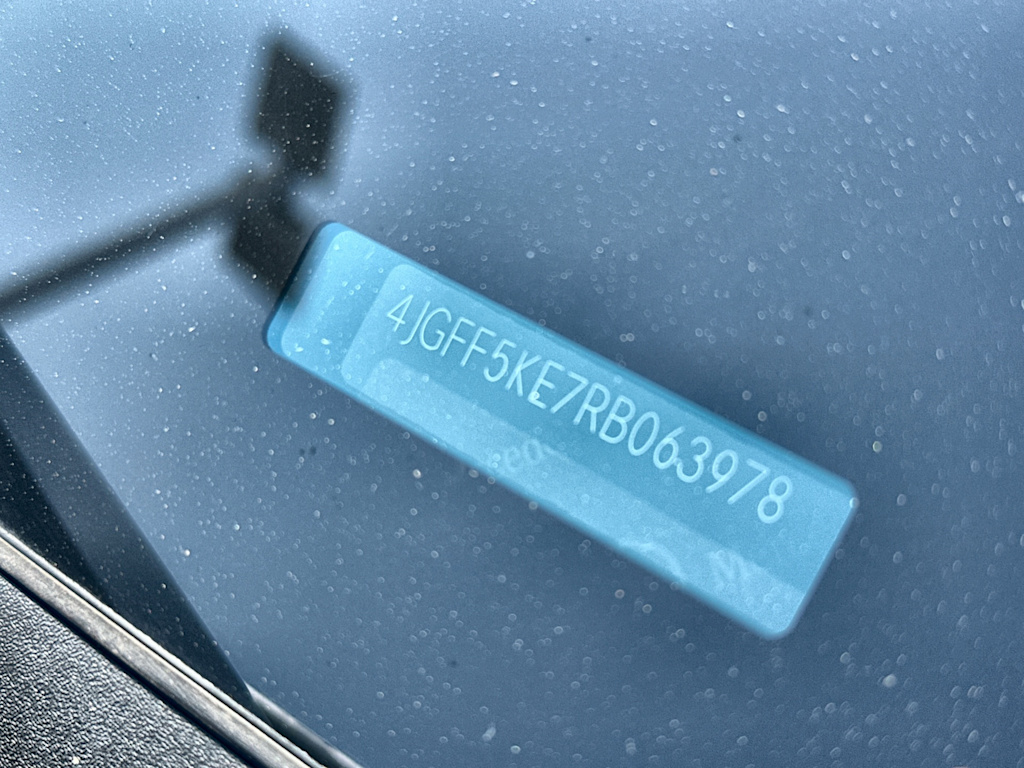 Thumbnail: 2024 Mercedes-Benz GLS - 19