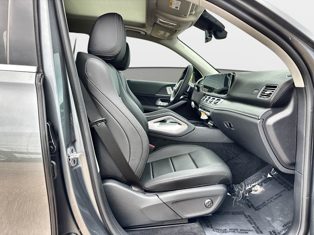 Thumbnail: 2026 Mercedes-Benz GLS - 12