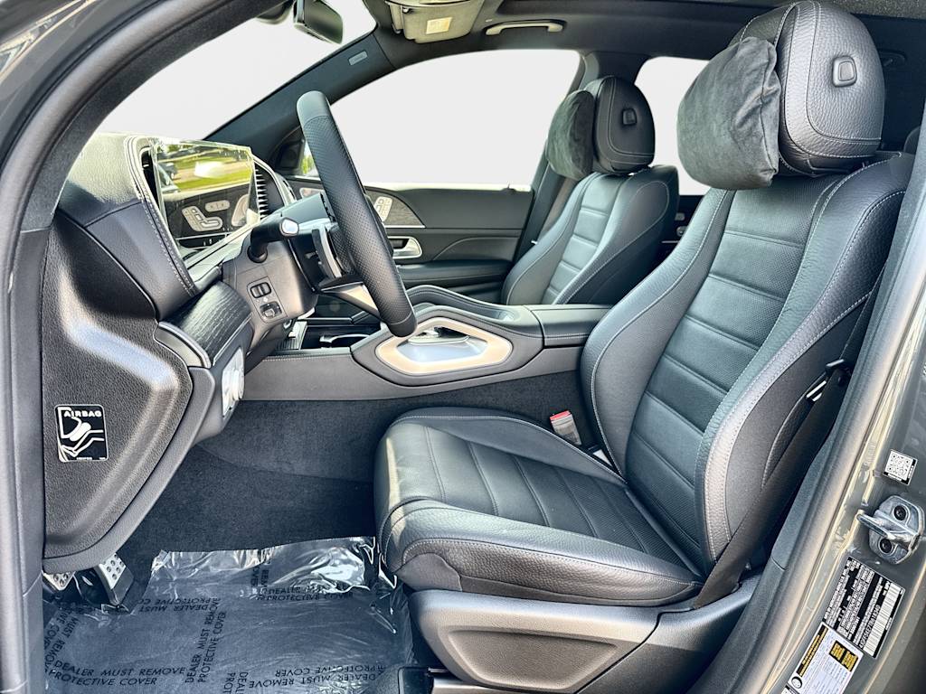Thumbnail: 2026 Mercedes-Benz GLS - 12