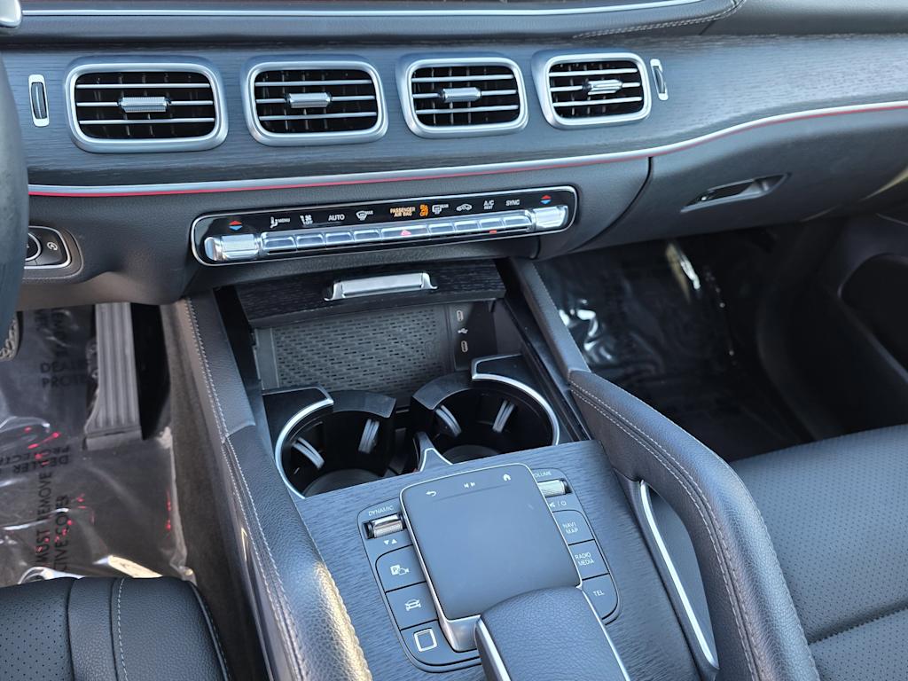 Thumbnail: 2025 Mercedes-Benz GLS - 24