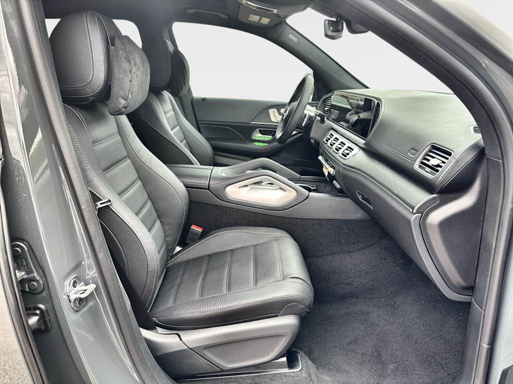 Thumbnail: 2026 Mercedes-Benz GLS - 20