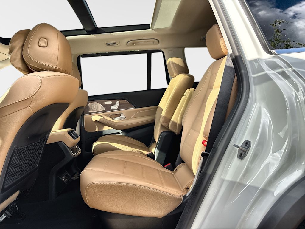 Thumbnail: 2026 Mercedes-Benz GLS - 13