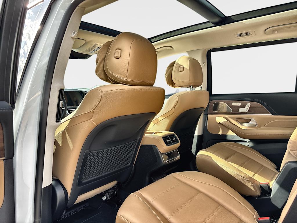 Thumbnail: 2026 Mercedes-Benz GLS - 23