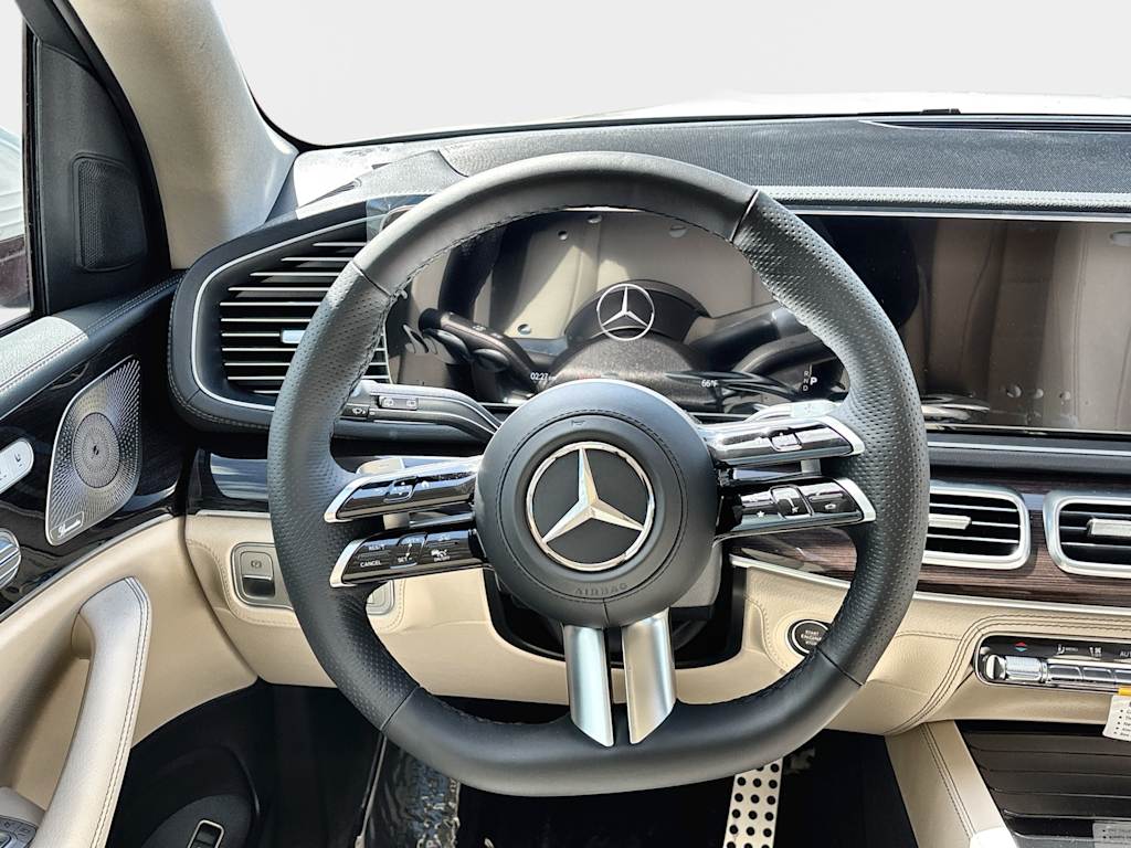 Thumbnail: 2026 Mercedes-Benz GLS - 10