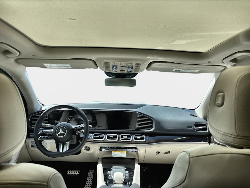Thumbnail: 2026 Mercedes-Benz GLS - 2