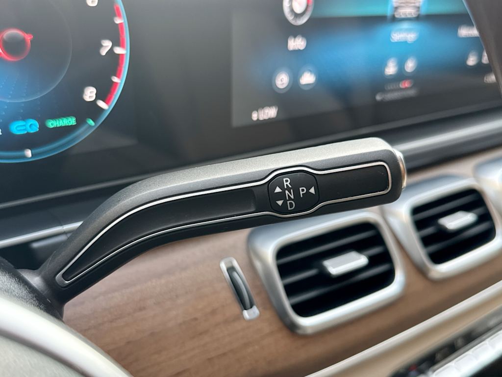 Thumbnail: 2021 Mercedes-Benz GLS - 26