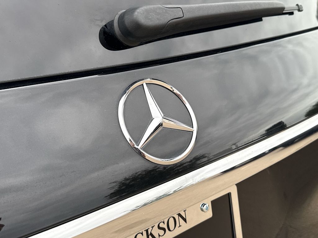 Thumbnail: 2023 Mercedes-Benz GLS - 21