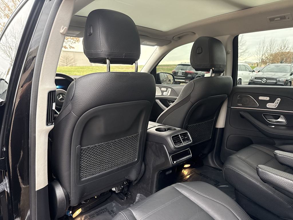 Thumbnail: 2023 Mercedes-Benz GLS - 13