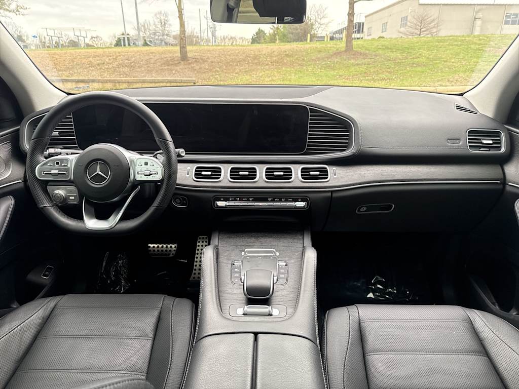 Thumbnail: 2023 Mercedes-Benz GLS - 2