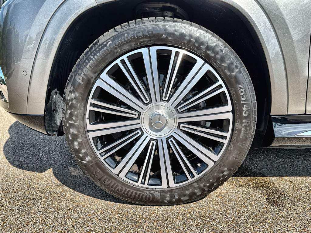 Thumbnail: 2023 Mercedes-Benz GLS - 8