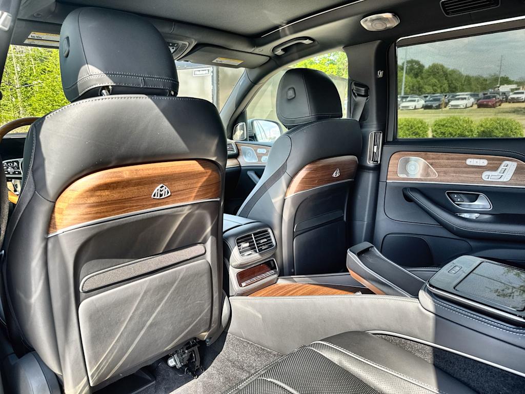 Thumbnail: 2023 Mercedes-Benz GLS - 23