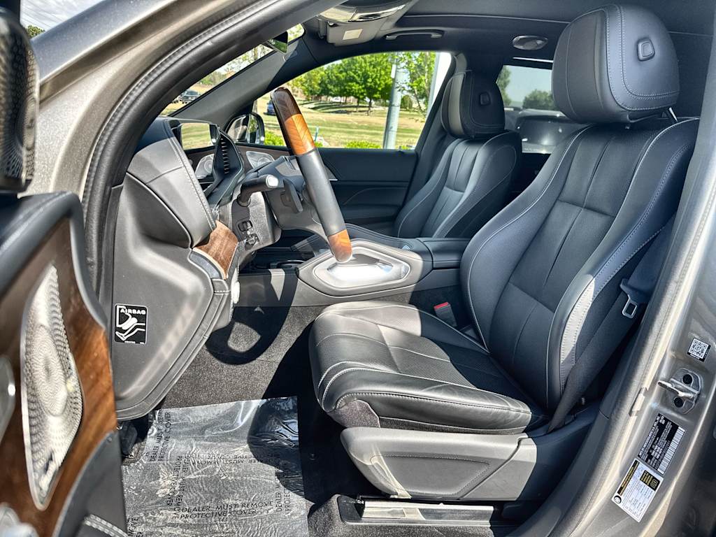 Thumbnail: 2023 Mercedes-Benz GLS - 12