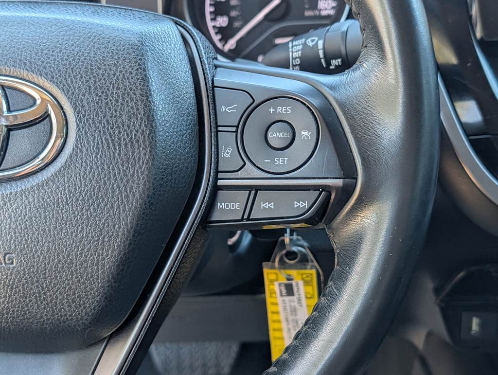 Thumbnail: 2023 Toyota Camry - 19