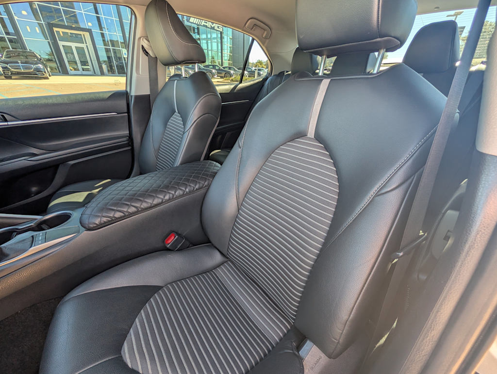 Thumbnail: 2023 Toyota Camry - 9