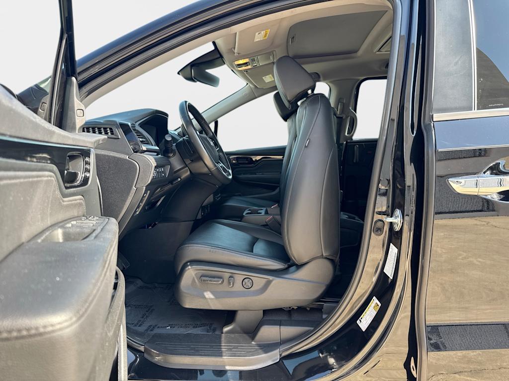 Thumbnail: 2023 Honda Odyssey - 11