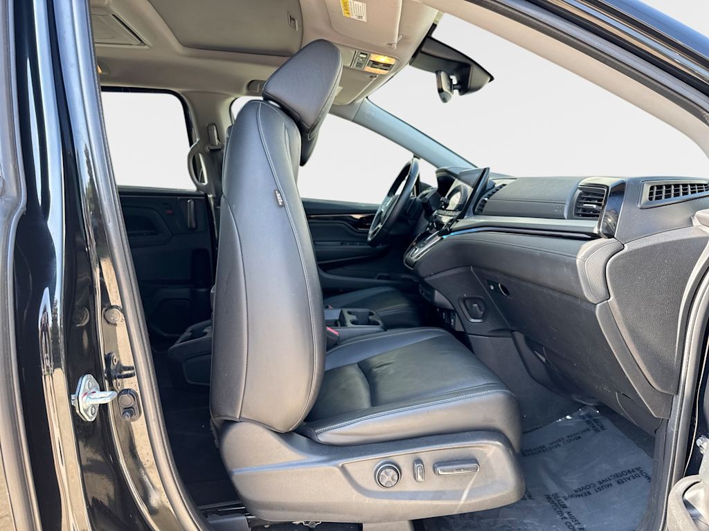 Thumbnail: 2023 Honda Odyssey - 24