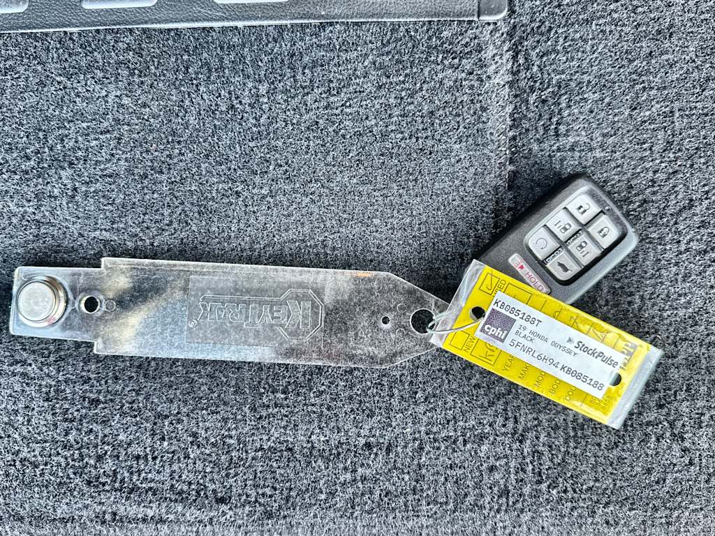 Thumbnail: 2019 Honda Odyssey - 18