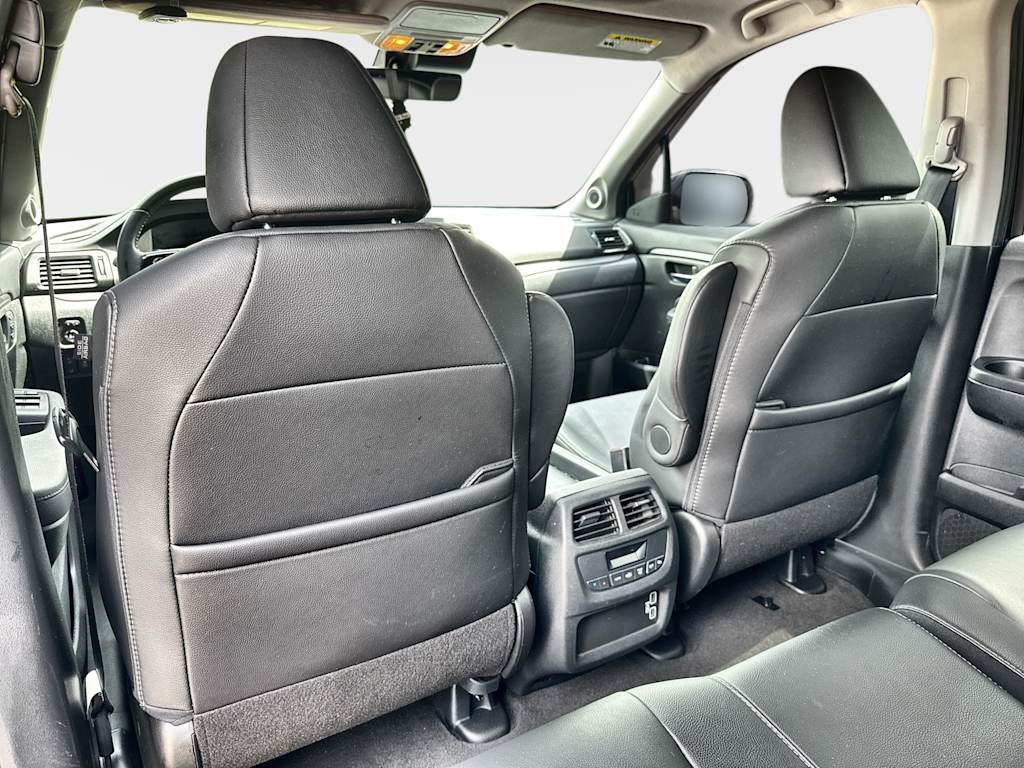 Thumbnail: 2021 Honda Pilot - 25