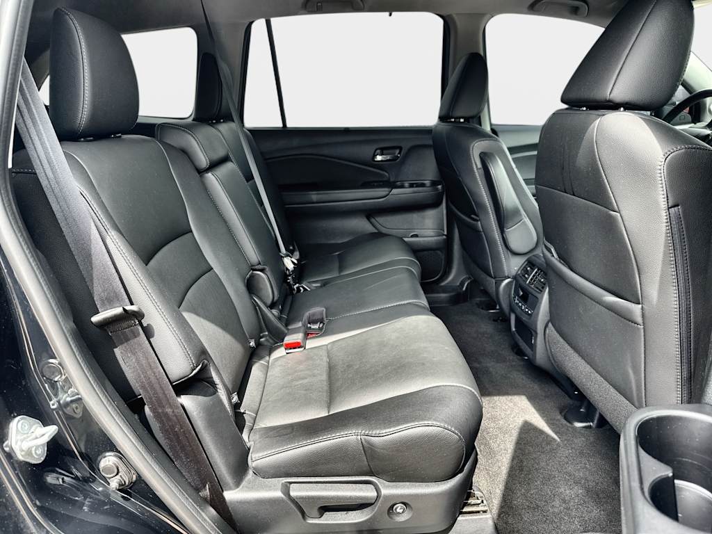 Thumbnail: 2021 Honda Pilot - 26