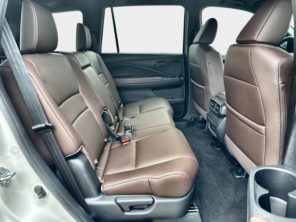 Thumbnail: 2025 Honda Passport - 27