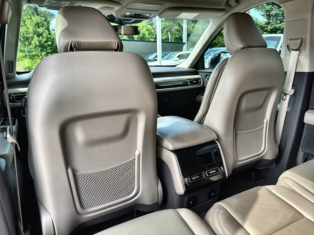 Thumbnail: 2023 Lincoln Aviator - 25