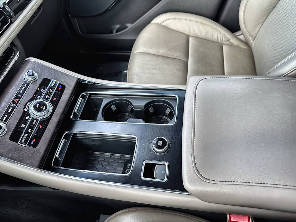 Thumbnail: 2023 Lincoln Aviator - 15