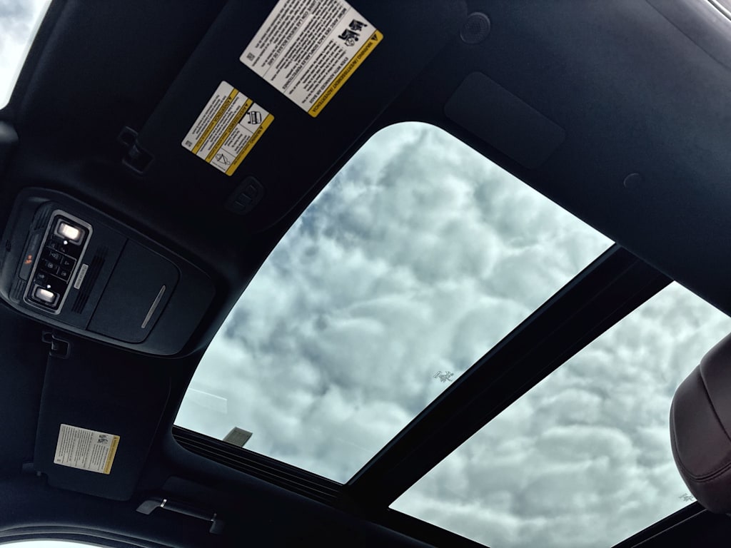 Thumbnail: 2025 Lincoln Navigator - 28