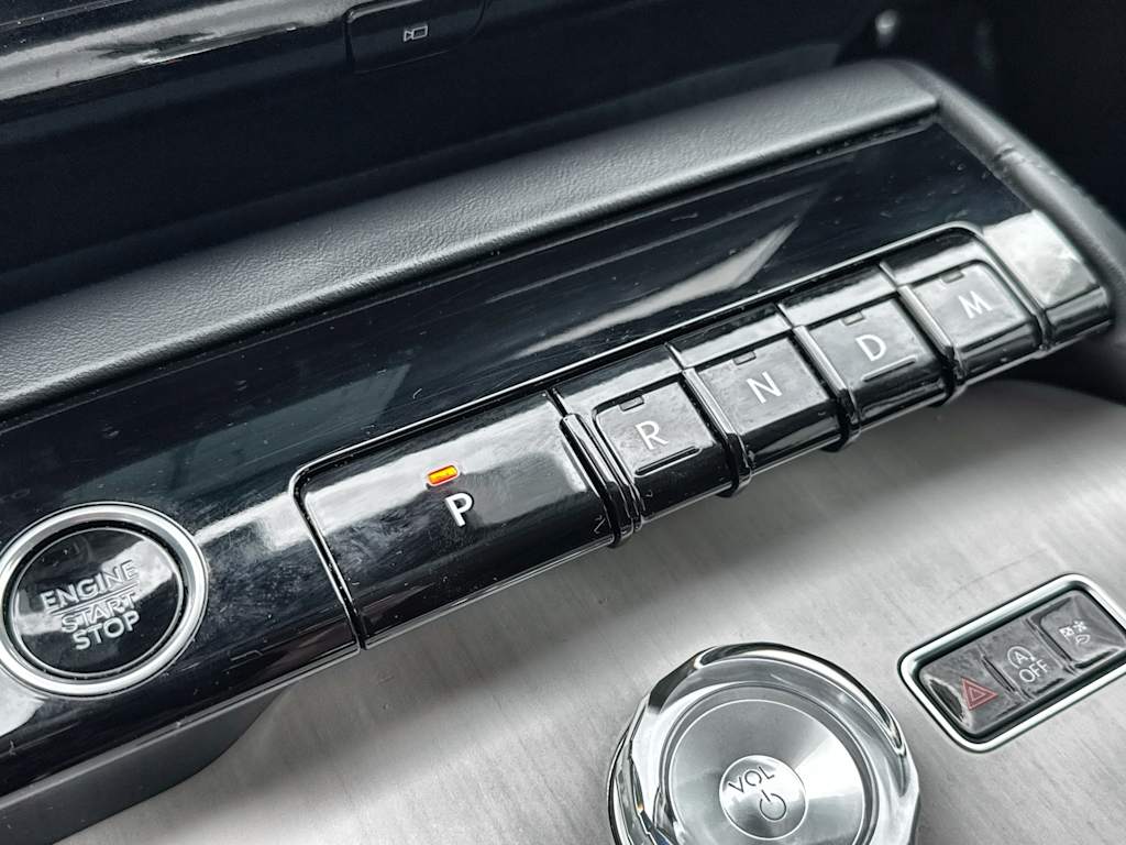 Thumbnail: 2026 Lincoln Navigator - 25