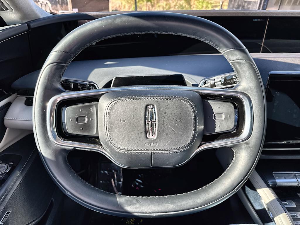 Thumbnail: 2024 Lincoln Nautilus - 10