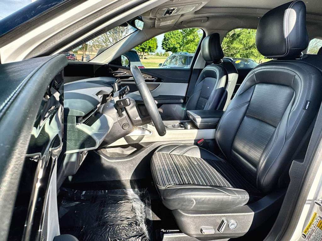 Thumbnail: 2024 Lincoln Nautilus - 12