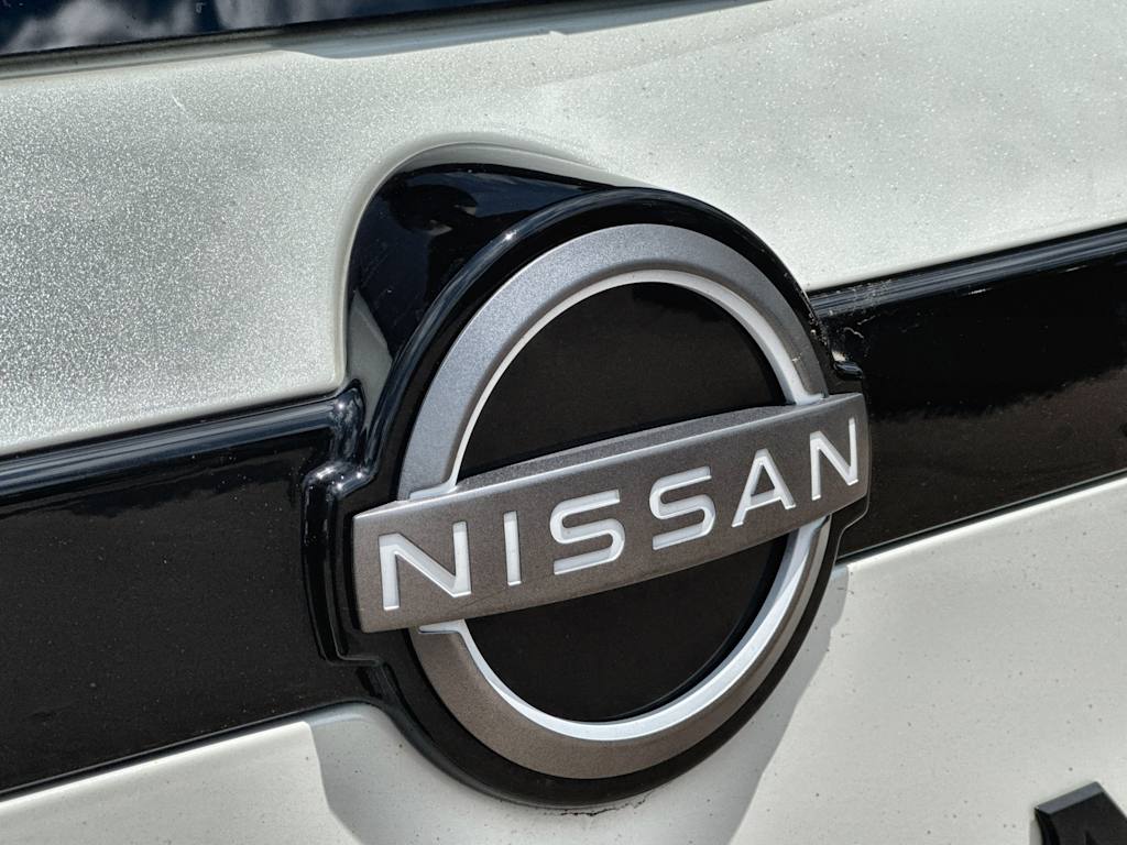 Thumbnail: 2023 Nissan Pathfinder - 25
