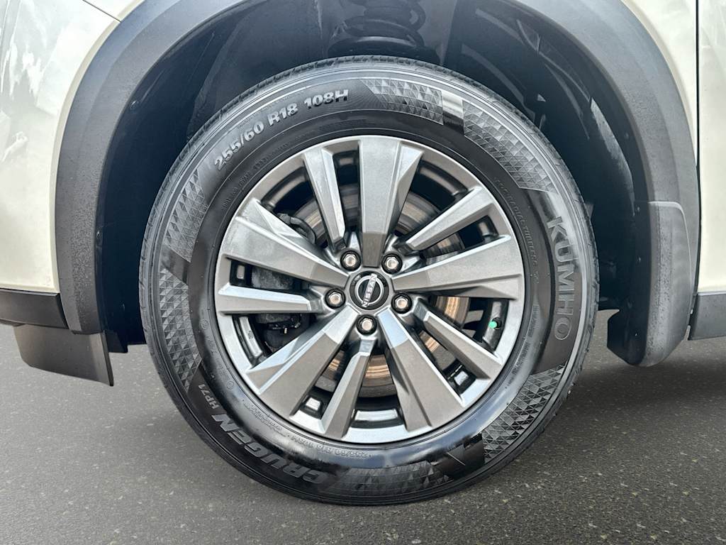 Thumbnail: 2023 Nissan Pathfinder - 7