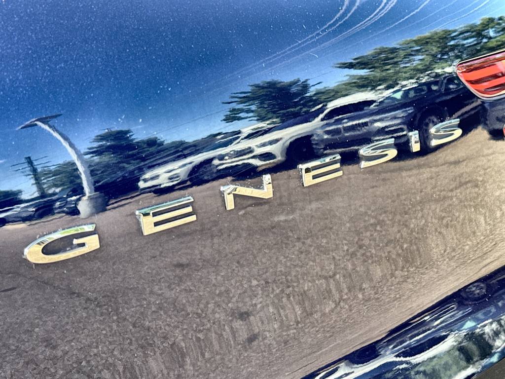 Thumbnail: 2025 Genesis GV70 - 25