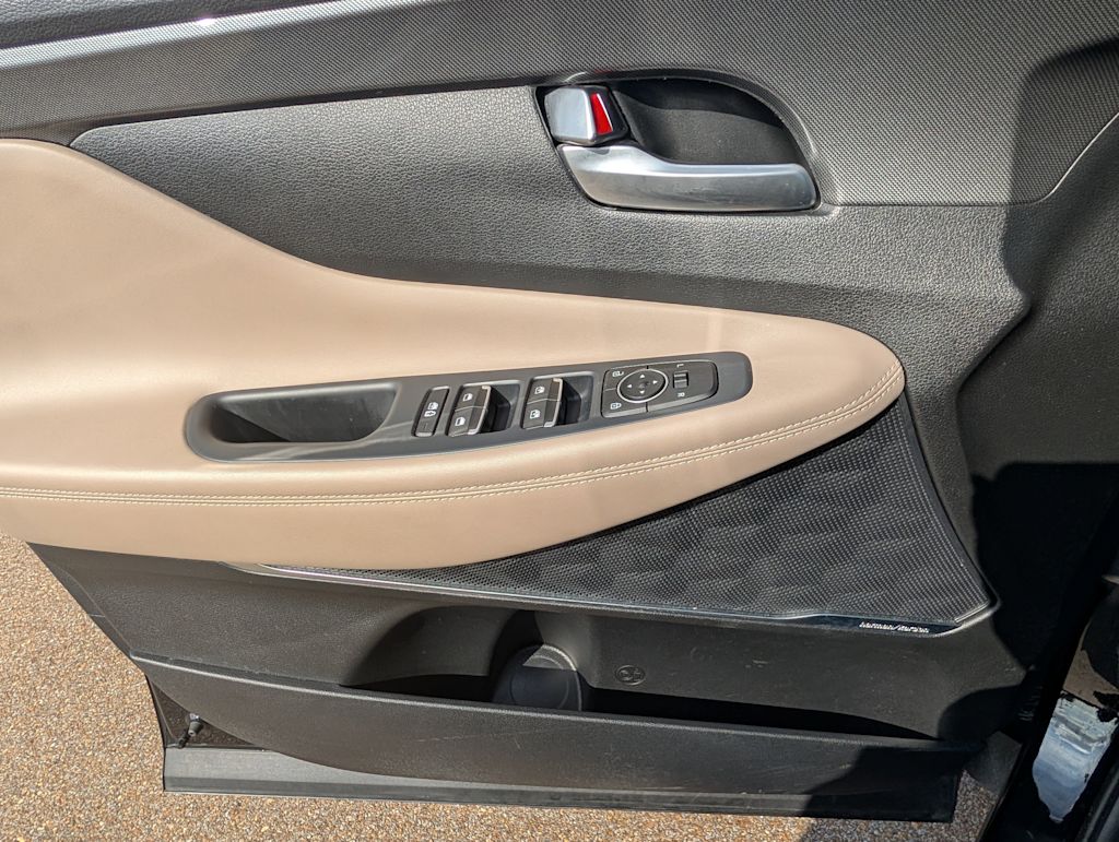 Thumbnail: 2023 Hyundai Santa Fe - 25