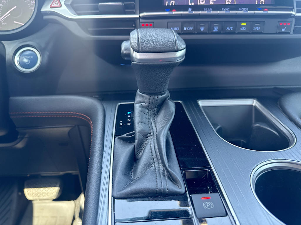 Thumbnail: 2021 Toyota Sienna - 27